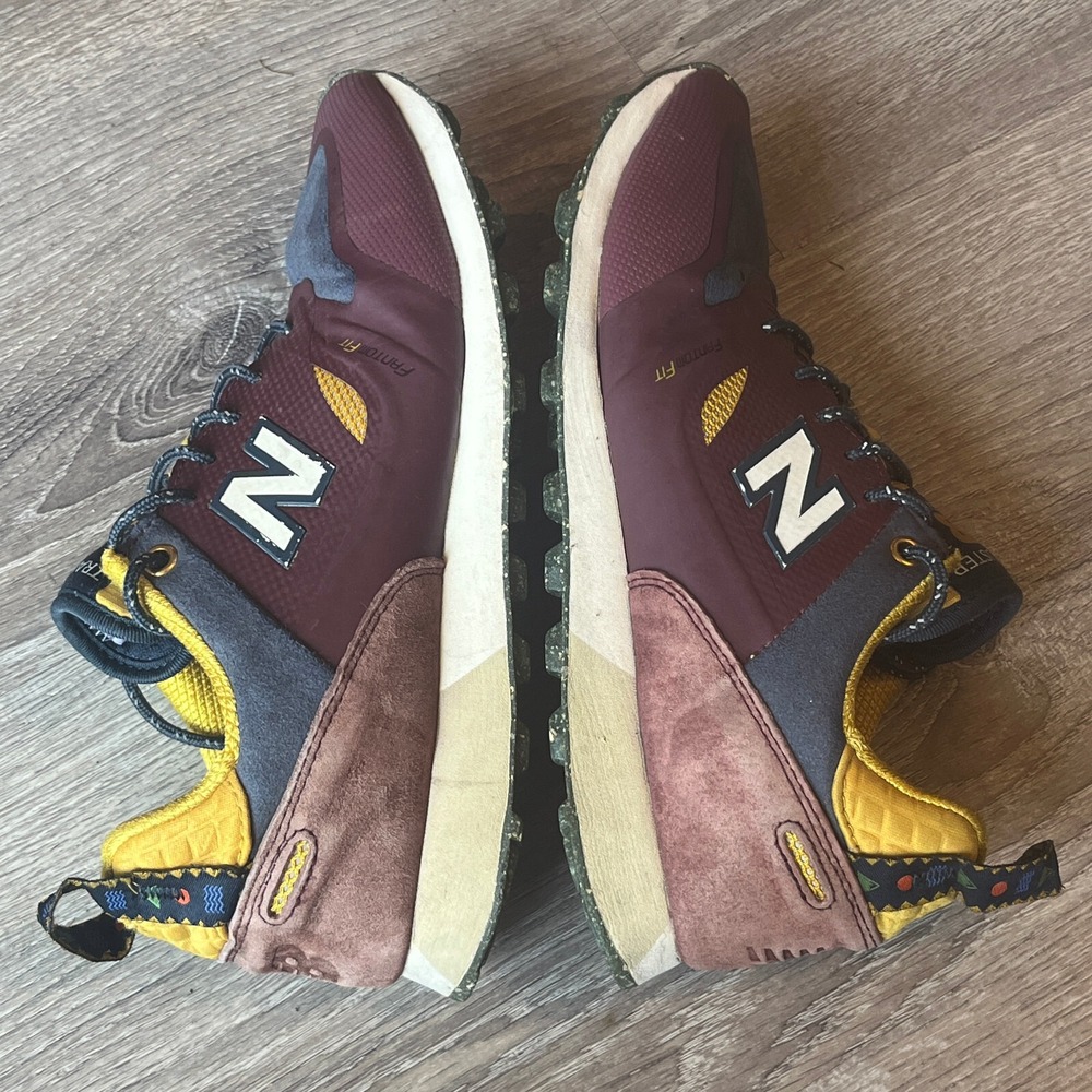 New‎ Balance Trailbuster Re-Engineered Burgundy Navy Mens 7.5 Wmns 9